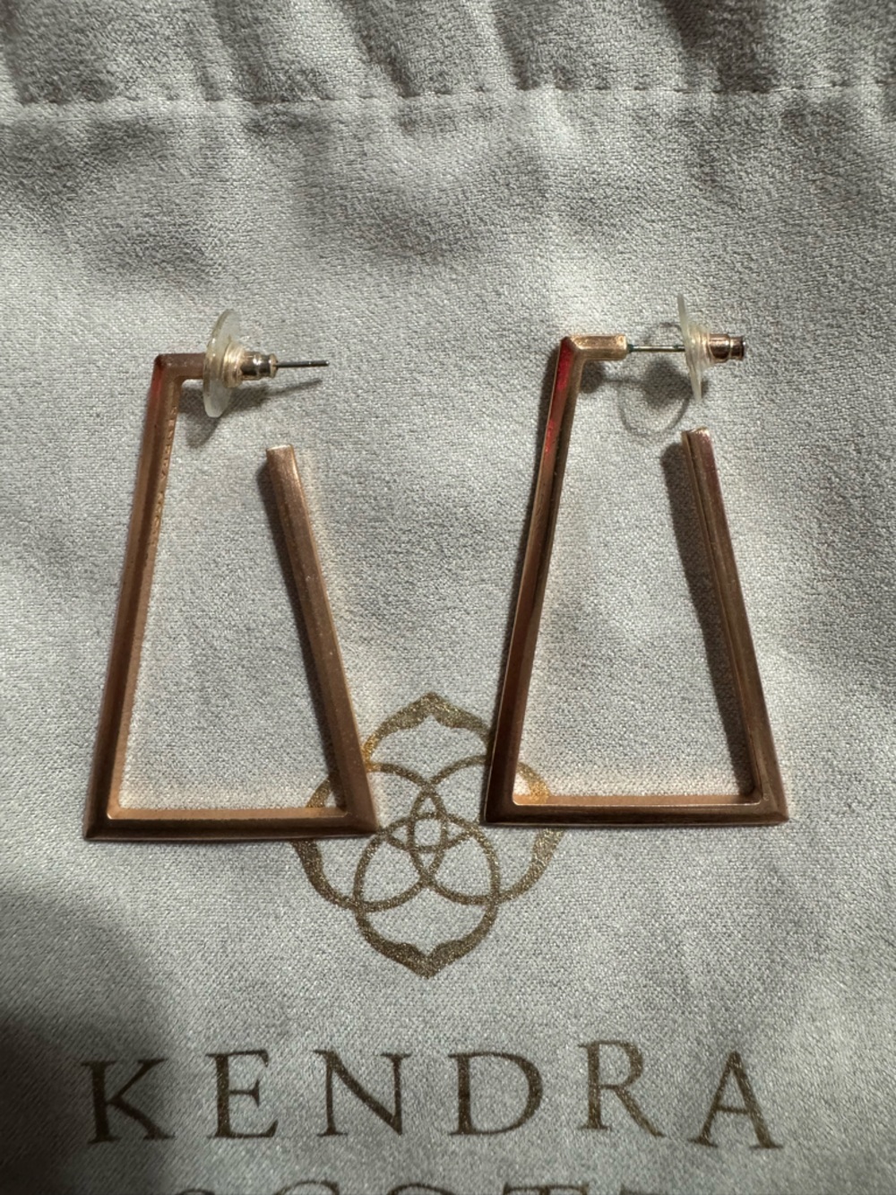 Kendra Scott Easton Hoop Earrings